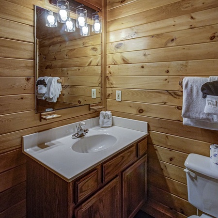 Bear Mountain Hideaway