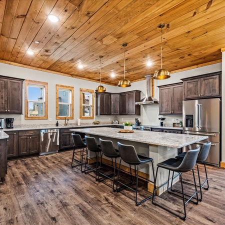 Lookout Lodge