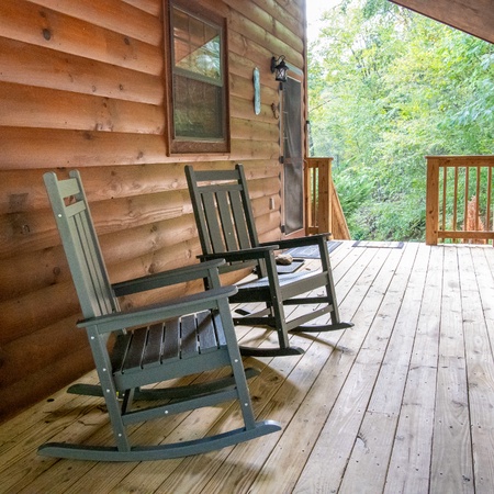 Cabin on the Creek