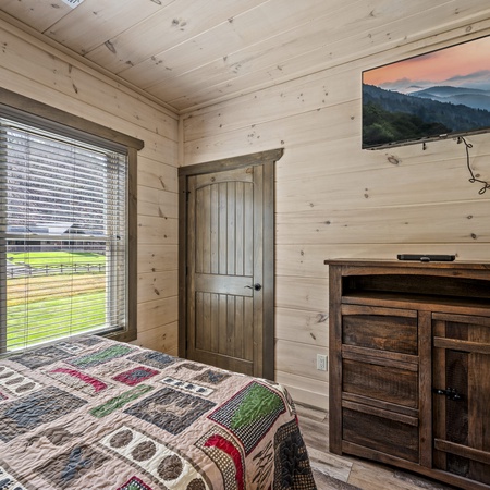 Cabin By The Creek