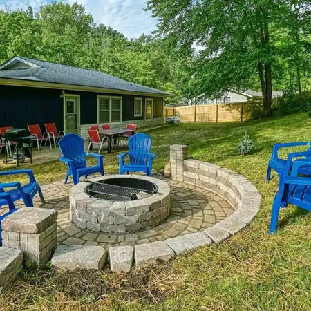 Gatlinburg's Cozy Rose