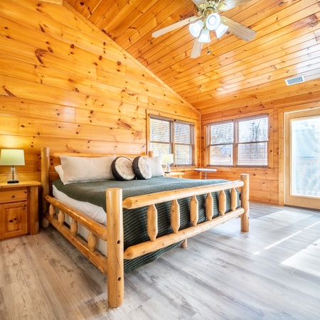 Moonshine Lodge