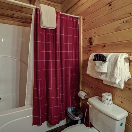 Bear Mountain Hideaway
