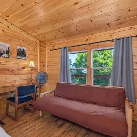 Honey Bear Lodge