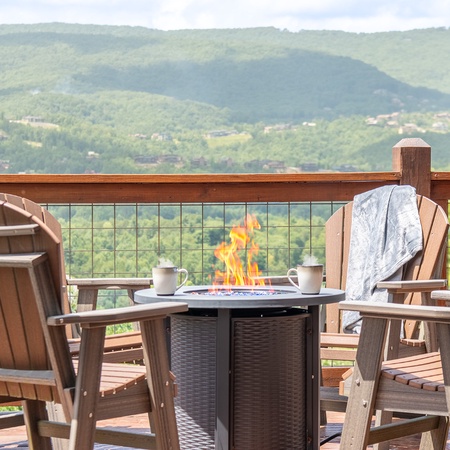 The Lodge At Coopers Hawk