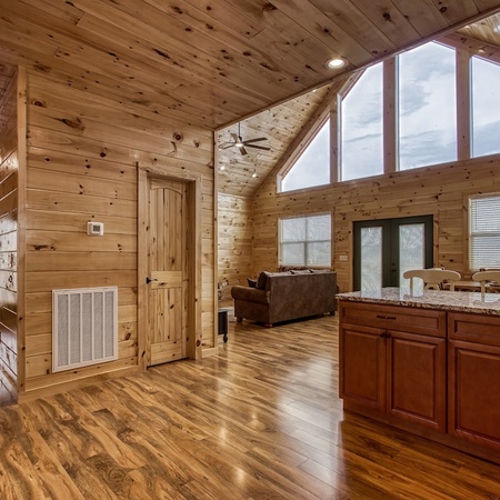 Smokey Peak Inn
