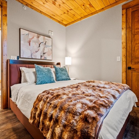 Lookout Lodge