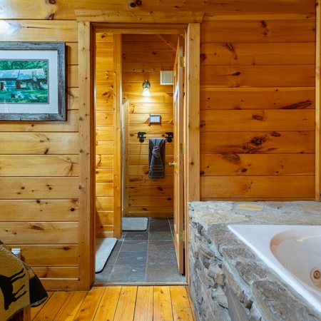 Sweet Bear Hideaway
