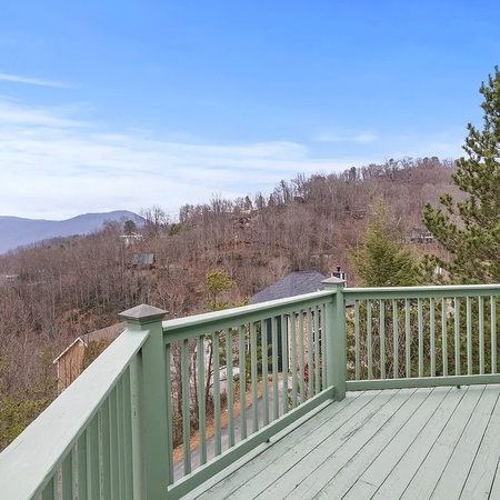 Mountain View Paradise