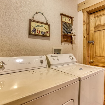 Cozy Bear Lodge