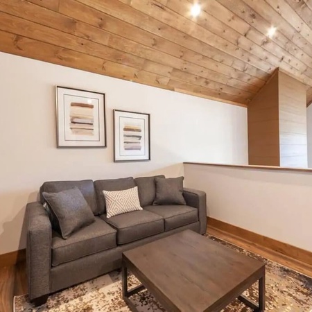 Top of the Summit Lodge