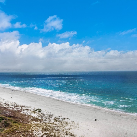 Ocean%27s+Edge+%E2%80%93+OE