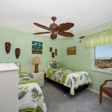 Lone Palm Retreat