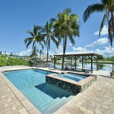 Palm Royale