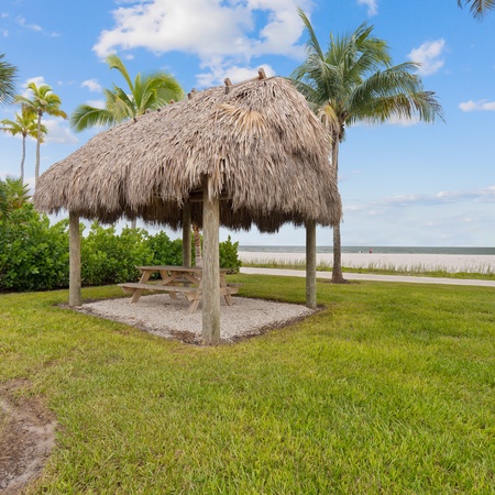 Seaside Condo 109