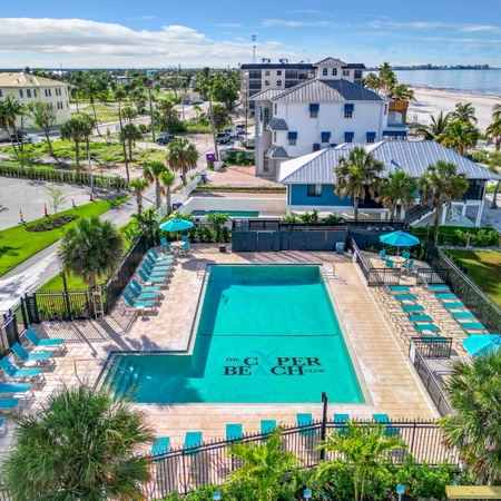 Caper Beach Club 314
