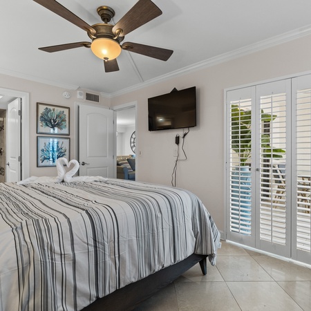 Carlos Pointe #213 Paradise Pointe