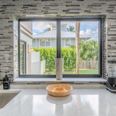 Club 205 At Bayview