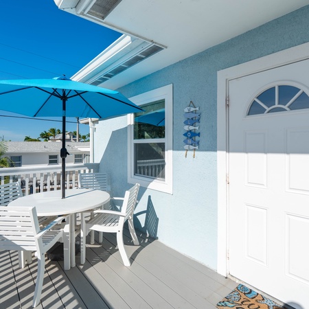 Blue Pearl Manor Upper