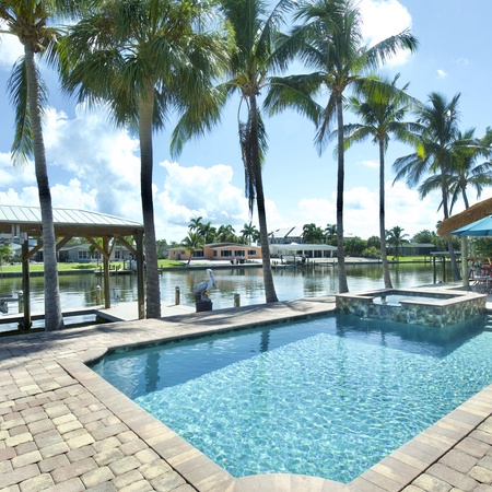 Palm Royale