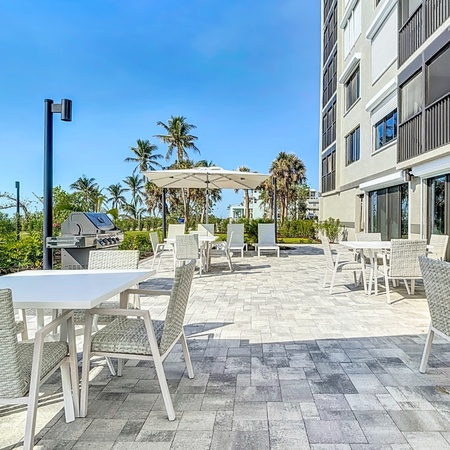Caper Beach Club 313