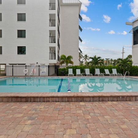 Seaside Condo 109