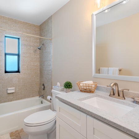 Island Winds Penthouse 1