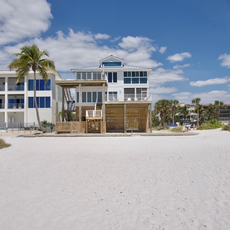 Lone Palm Retreat
