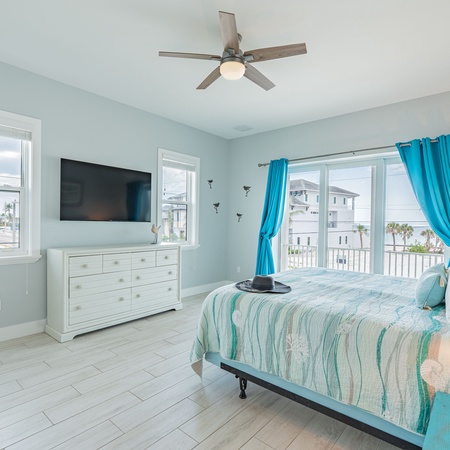Captain's Quarters