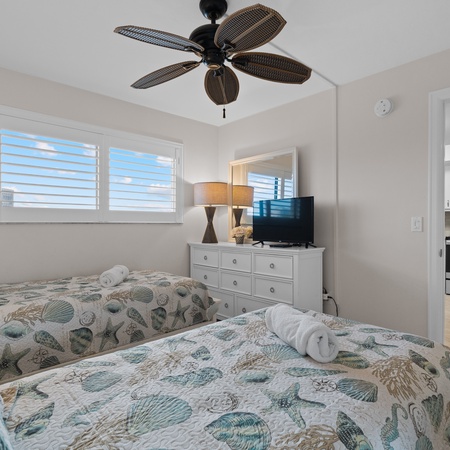 Carlos Pointe #213 Paradise Pointe