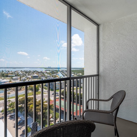 Island Winds Penthouse 1