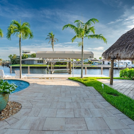 High Tide Hideaway