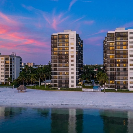 Island Winds Penthouse 1