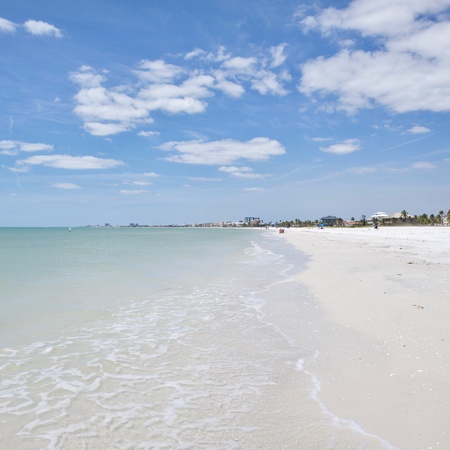 Lone Palm Retreat