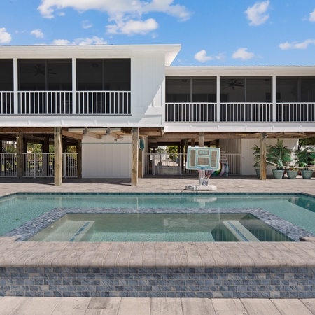 Vallie's Villa & Monty's Place