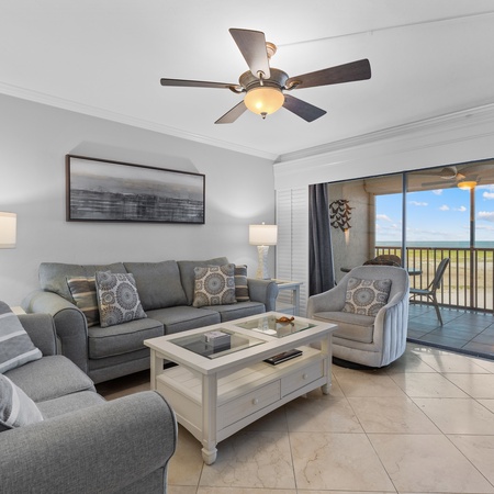 Carlos Pointe #213 Paradise Pointe
