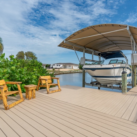Sunshine Dock House
