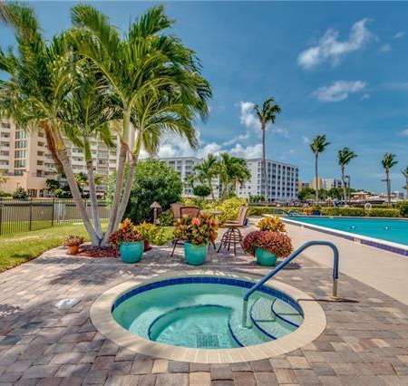 Windward Point #507