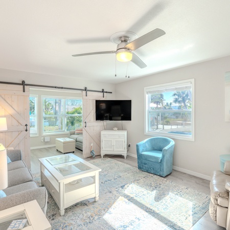 Blue Pearl Manor Upper