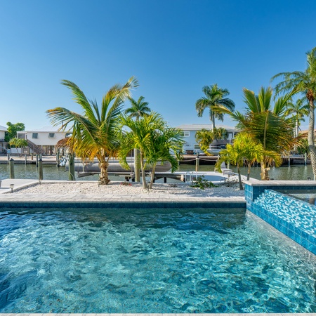 Shella Close To The Beach
