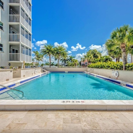 Gateway Villas 595