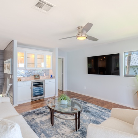 Club 205 At Bayview