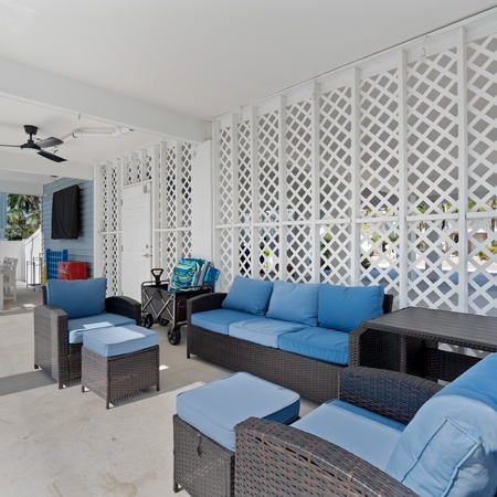 Pearl Street Retreat