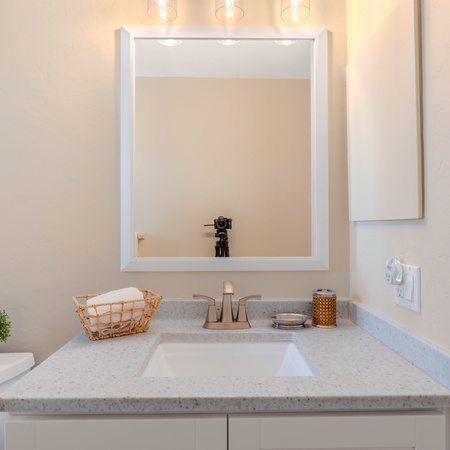Island Winds Penthouse 1