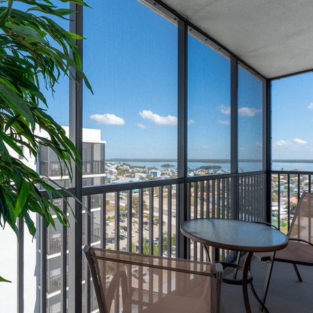 Island Winds Penthouse 1