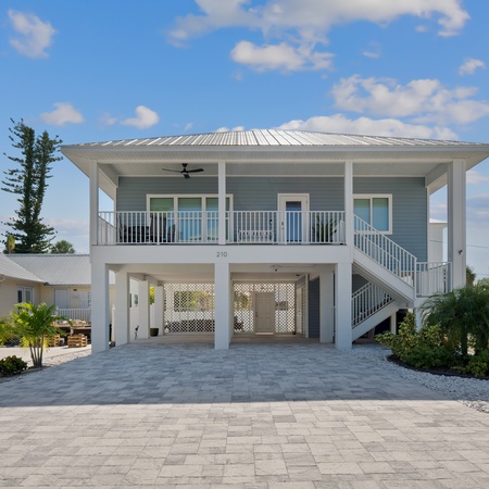 Pearl Street Retreat