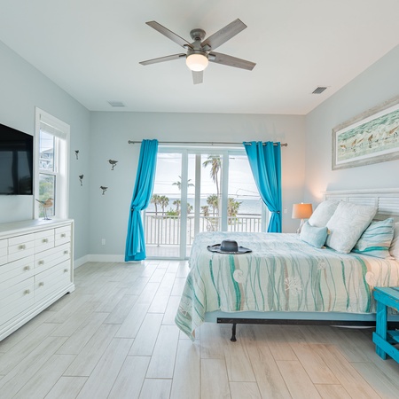 Captain's Quarters