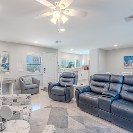 Miramar Palms