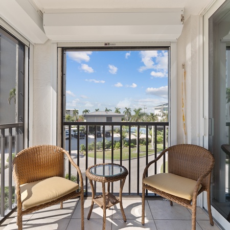 Caper Beach Club 314