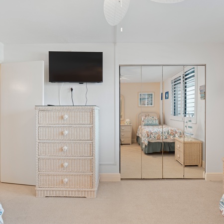Caper Beach Club 314